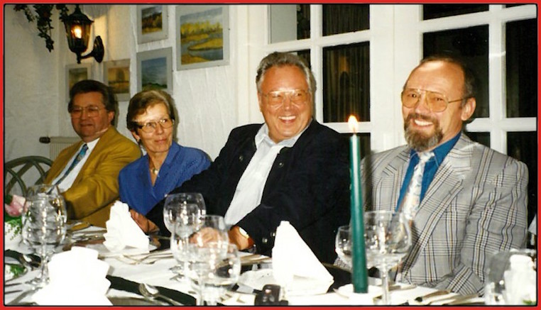 1997: Festliche Verabschiedung des Geschäftsführers Hans-Joachim Sauer.